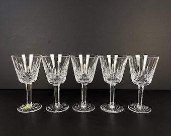 Juego de cinco copas de vino vintage Waterford Irish Crystal Lismore de 14,5 cm de alto y 7,5 cm de ancho. Sin daños.