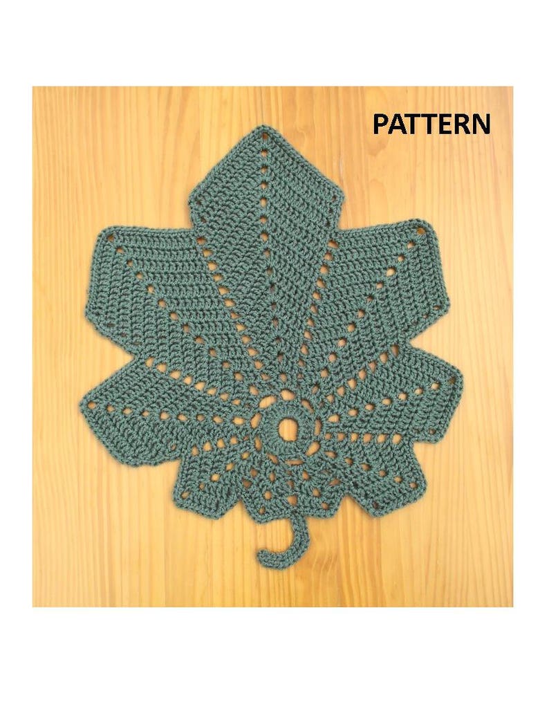 A crochet pattern from Nancy Brown-Designer - a pattern for the best little hexagonal mats... Perfect little hexagon shaped mats for everyday use, for decorating the kitchen table, picnic table or any table. A casual home decor accessory.