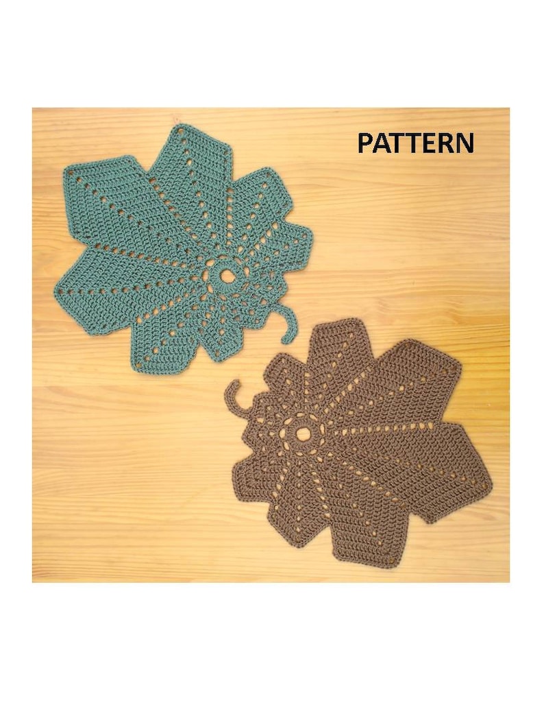 A crochet pattern from Nancy Brown-Designer - a pattern for the best little hexagonal mats... Perfect little hexagon shaped mats for everyday use, for decorating the kitchen table, picnic table or any table. A casual home decor accessory.