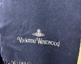 Bufanda y silenciador vintage de Vivienne Westwood