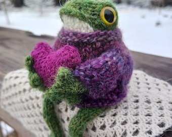 Knitted Frog with Pink Sweater, Heart, and Blanket . Wool Frog . Poseable Frog . Frog Decor . Mother's Day Gift . Housewarming.