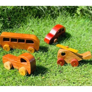 Set of 4 vehicles, 4 Wooden Car with Custom Name for Kids, Handmade Toys for Baby Boy, Toddler Car Toys, Gift for Children Wooden Toys