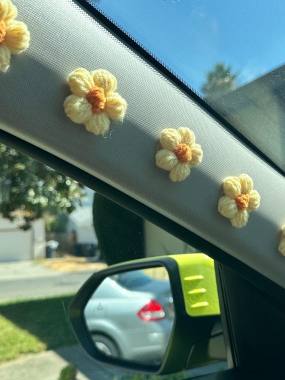 Crochet Flower Car Gift, Daisy Flower Crochet Car Accessories, Women Flower Car Decoration, Floral Car Decoration, Cute Car Accessories