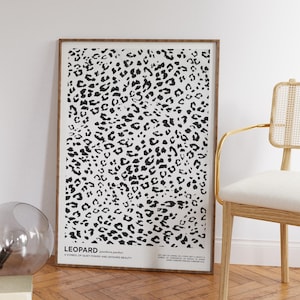 Leopard Print - Cheetah Pattern Animal Wall Art - Black and White Retro Art - Modern Preppy Decor for Bedroom or Apartment - Perfect Gift
