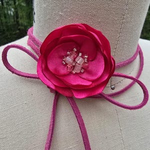 Handmade Floral Choker Necklace