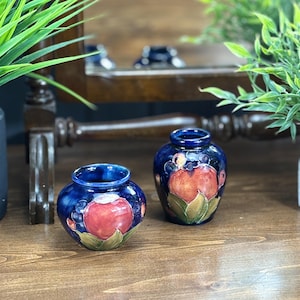 Moorcroft Vase - Etsy Canada