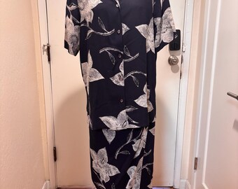 Floral Print Navy Silk set (UK)