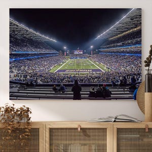 Alaska Fluglinien Feld Leinwand Wandkunst - Panorama-Fußballspiel Tag, Washington Stadion Perfekt für Sportfans, fertig zum Aufhängen Dekor