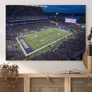 Alaska Fluglinien Feld Leinwand Wandkunst - Panorama-Fußballspiel Tag, Washington Stadion Perfekt für Sportfans, fertig zum Aufhängen Dekor