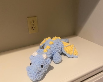 Peluche de dragón de ganchillo / Animal amigirumi de dragón hecho a mano
