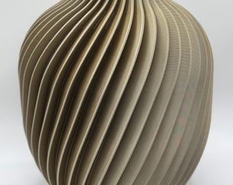 Vase en Spirale Élégant - Elegant Spiral Vase for Modern Decoration