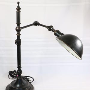 VINTAGE Robert Abbey Adjustable Brass Table Library Lamp, Swing arm, Heavy base