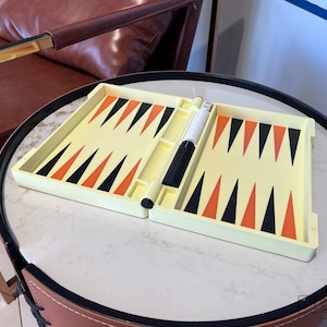 Foldable Magnetic Backgammon Travel Set STL File | 3D Printable Board Game (Digital Download)