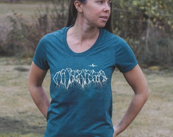 MOUNTAIN ROOTS - Womens Eco Tee