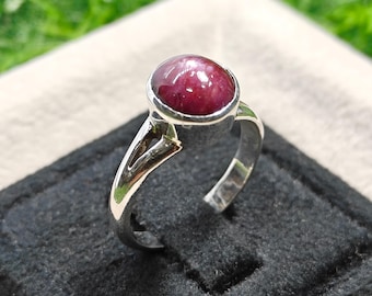 Sterling Silver Star Ruby Ring: Handmade Round Shape Cabochon Gemstone