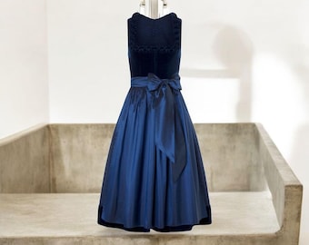 Blue Velvet Dirndl Dress | Traditional German Oktoberfest Costume | Luxurious Velvet Fabric | Adjustable Lace-Up & Custom Sizes Sapphire