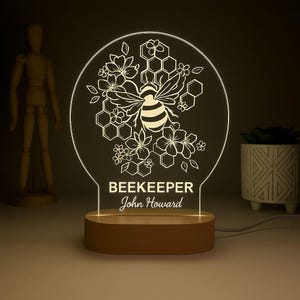 Beekeeper Night Light, Honey Bee Gift, Bee-Themed LED Lamp, Gift for Beekeepers, Apiary Decor, Hive and Bee Night Lamp, Nature Lover Gift