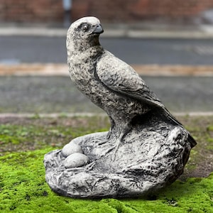 鳥の像 コンクリート製の鳥の置物 セメント製の動物の飾り 庭の鳥の