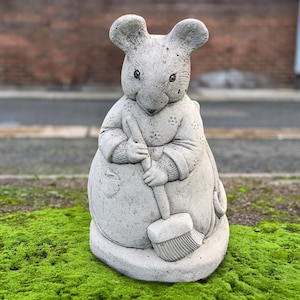 Garden mouse statue Concrete mouse figurine Cement mother mouse decor Animal ornament Handmade mouse art Rodent sculpture Mouse lover gift