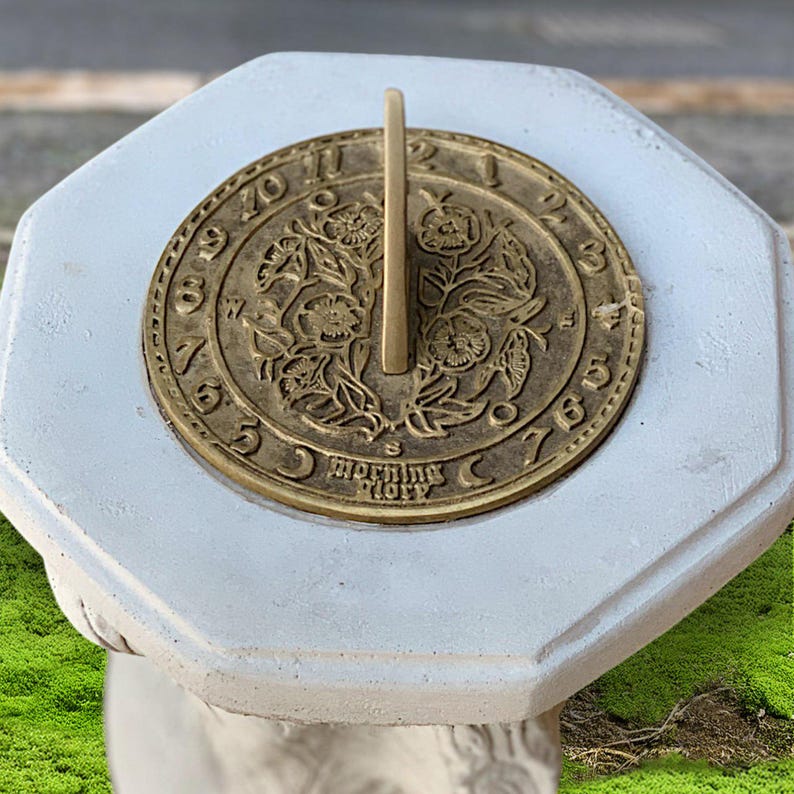 Concrete Sundial Plinth Stone Garden Pedestal Sculpture Outdoor Solar ...