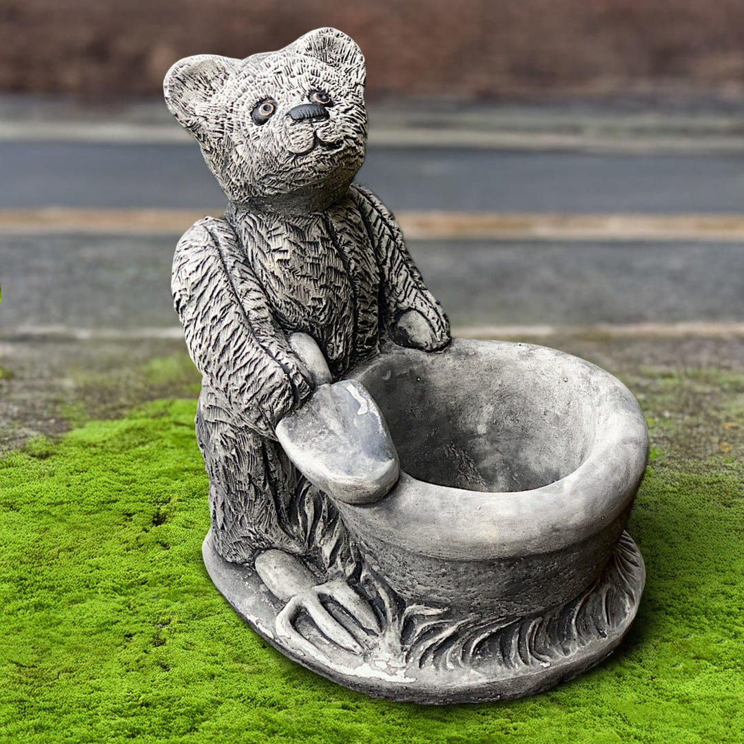 クマの置物 台付き コンクリート製クマのプランター像 鉢植え付き石のクマの置物 ガーデン