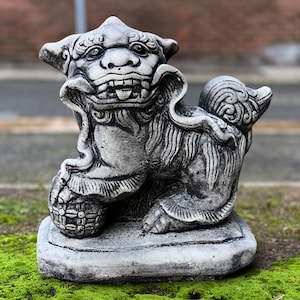 Chińska statua foo dog, kamienna rzeźba lwa strażnika, betonowa dekoracja shishi, tradycyjna azjatycka ozdoba ogrodowa, dekoracja zwierzęca, prezent