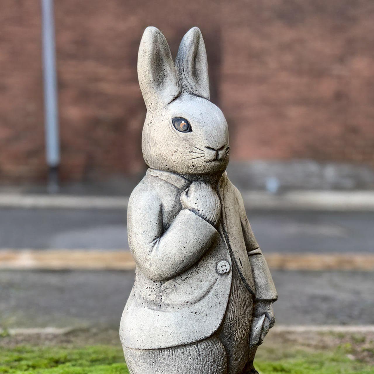 Peter Rabbit Headstone Outdoor Peter Rabbit Figurine Concrete Rabbit Statue Stone Animal ...