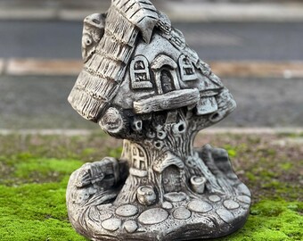 Secret Garden Märchen-Teekanne Aus Metall – Wetterfeste Outdoor-Skulptur & Garten-Deko