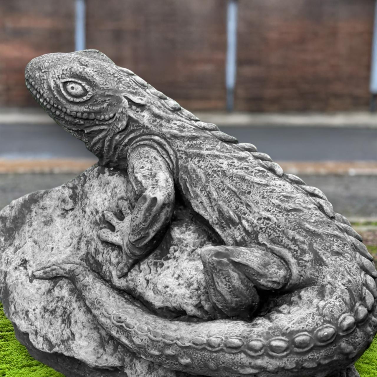 Concrete Lizard Statue Handmade Reptile Sculpture Realistic Stone ...