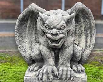 Large Gargoyle Statue Gothic Garden Decor Concrete Guardian Gargoyle Sculpture Handmade Protector Figurine Stone Yard Ornament Gargoyle Gift