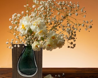 Handcrafted Natural Wood Vase Holder – Modern Botanical Centerpiece, Glass Insert