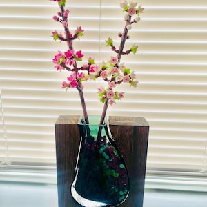 Table Centerpiece Vase Wooden Flower Holder Glass Insert Design Handcrafted Paulownia Wood Vessel Teardrop Container Modern Home Accent Natural Wood Block Unique Artistic Display Contemporary Styling Elegant Form Beautiful Decoration