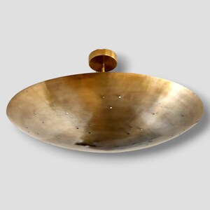 5-punktowa elegancka lampa sufitowa do montażu na płasko wisząca w stylu Mid Century Modern w surowym mosiądzu Sputnik żyrandol światło mosiężne