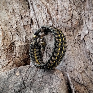 Paracord bracelet/Handmade bracelet/Gift bracelet/Best Paracord/Best bracelet/Gift for him