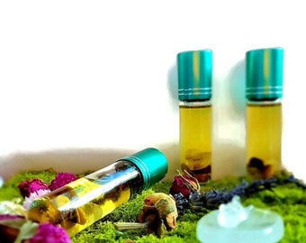 Creator Archetype Essential Oil Anointing Blend. Mints, vanilla, anise, tobacco, rare and exotic oils. 10 ML