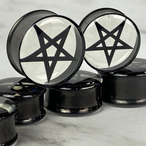 Pair of Black Embedded Pentagram in Clear Resin Plugs (MTO-066) 3/4", 7/8", 1 inch, 28mm, 32mm, 35mm, 38mm