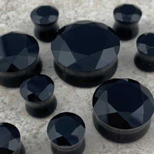 Black Faceted Glass Double Flare Plugs (PG-556) gauges - 0g, 00g, 7/16",  1/2", 9/16", 5/8", 3/4", 7/8", 1 inch