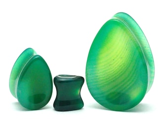 Concave Green Line Agate Teardrop Plugs  (STN-685) - 2g, 0g, 00g, 1/2", 9/16", 5/8", 3/4", 7/8", 1 inch