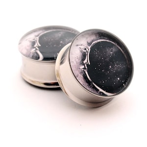 Moon STYLE 2 Picture Plugs gauges - 16g, 14g, 12g, 10g, 8g, 6g, 4g, 2g, 0g, 00g, 1/2, 9/16, 5/8, 3/4, 7/8, 1 inch