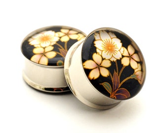 Japanese Flower STYLE 4 Picture Plugs gauges - 16g, 14g, 12g, 10g, 8g, 6g, 4g, 2g, 0g, 00g, 7/16, 1/2, 9/16, 5/8, 3/4, 7/8, 1 inch