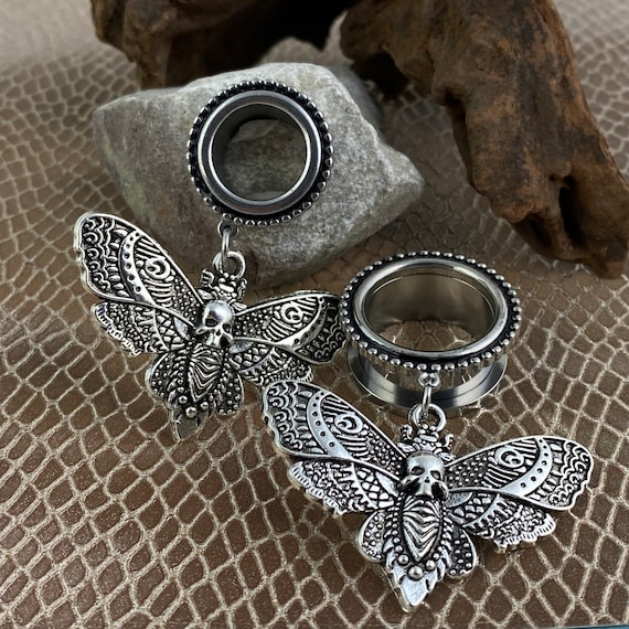 316L Steel Screw on Tunnels with Death Moth Dangle (PS-294) - 2g, 0g, 00g, 1/2&quot;, 9/16&quot;, 5/8&quot;, 3/4&quot;, 7/8&quot;, 1&quot;.