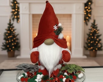 Handmade Christmas Gnome: Scandinavian Nordic Tomte Nisse Decor