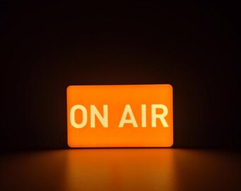 On Air Sign Light, Red White LED Studio Lamp, USB Powered Podcast Streaming Decor, Desk Wall Light