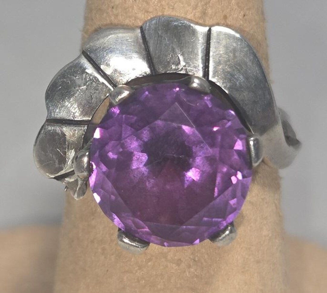 Large Taxco Ring. Synthetic Andrite Size 9.25 - Etsy