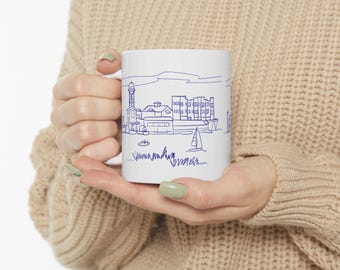 Taza de cerámica con boceto del puerto costero de Southport, Carolina del Norte / Taza de cerámica con diseño náutico lineal