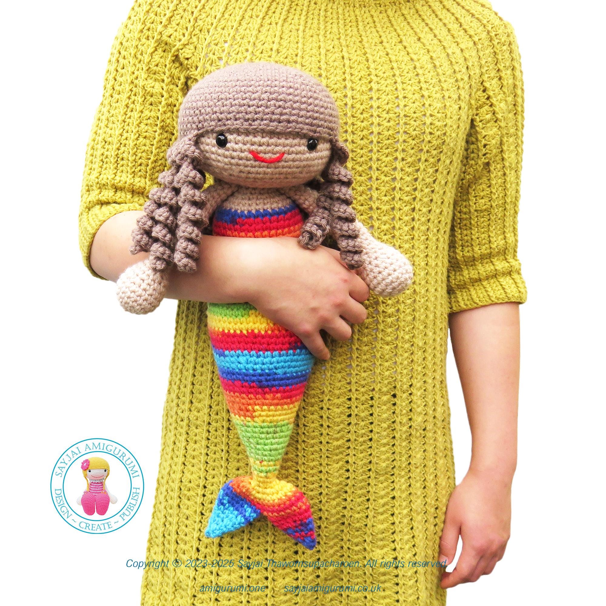 ふわふわマーメイド編みぐるみかぎ針編みパターン – 18.5インチ人形用