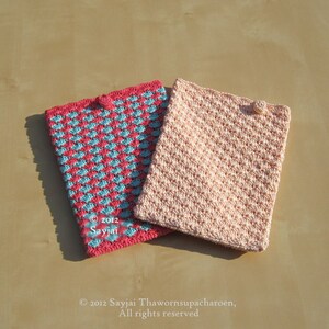 Raspberry and Blue iPad Case, PDF Crochet Pattern image 4