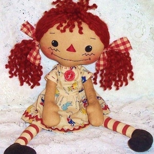 Rag Doll Sewing Pattern, PDF pattern, Cloth doll, primitive doll pattern, Raggedy Ann, Annie pattern, digital download, instant download