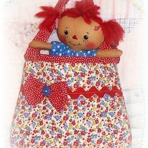 Kleine kleine Rag Puppe PATTERN, kleine Geldbörse Tote PATTERN, PDF-Nähemuster, Tuch Puppe Muster, kleines Mädchen,