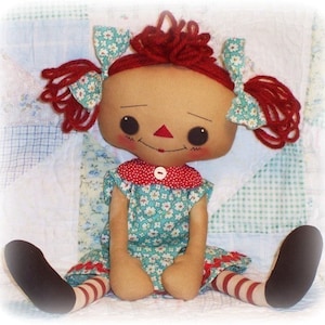 Rag Doll Pattern, Cloth Doll pattern, PDF sewing pattern, Raggedy Ann, Annie, Primitive Doll, Toy Pattern, instant download